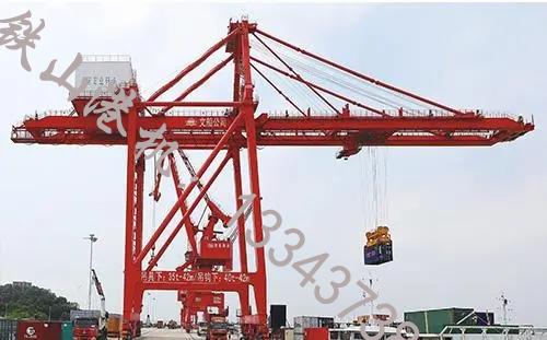 廣西貴港岸橋起重機(jī)廠(chǎng)家起重機(jī)安全性高
